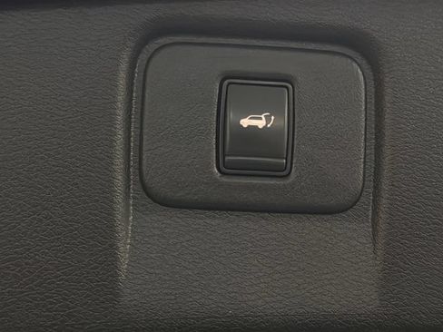Used 2017 Nissan Murano Platinum AWD/4WD image 8