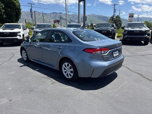 Used 2024 Toyota Corolla LE FWD image 3