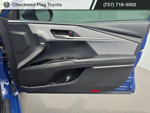 Used 2025 Toyota Camry LE w/ Convenience Package FWD image 42