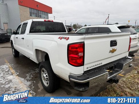 Used 2019 Chevrolet Silverado 2500 W/T w/ WT Convenience Package image 5