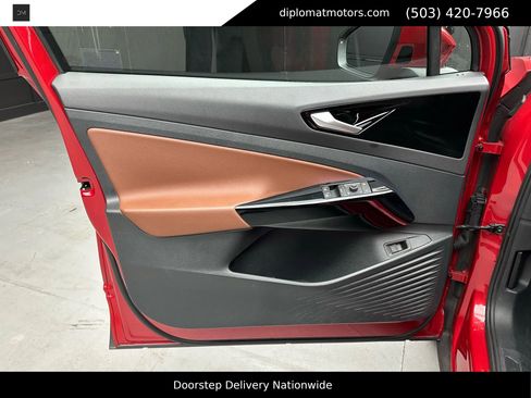 Used 2022 Volkswagen ID.4 Pro S image 22