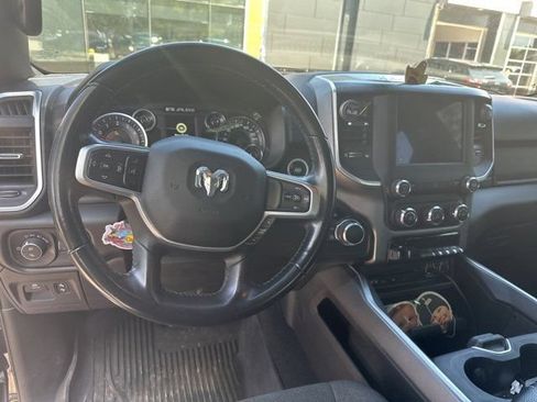 Used 2019 RAM 1500 Big Horn AWD/4WD image 14