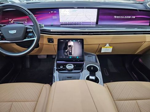 New 2025 Cadillac Escalade IQ Sport 2 image 13