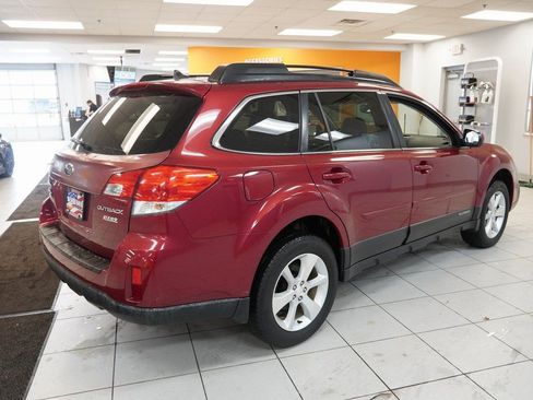 Used 2014 Subaru Outback 2.5i Limited w/ Moonroof Package image 12