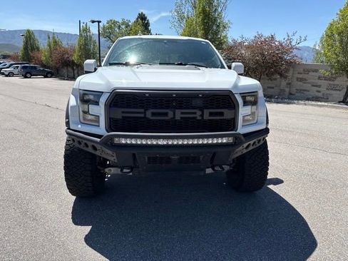 Used 2019 Ford F150 Raptor w/ Equipment Group 802A Luxury AWD/4WD image 15