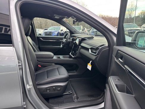 New 2026 GMC Acadia Elevation w/ Elevation Premium Package image 49