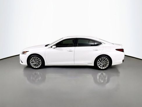 Used 2021 Lexus ES 300h Ultra Luxury w/ Accessory Package 2 image 8