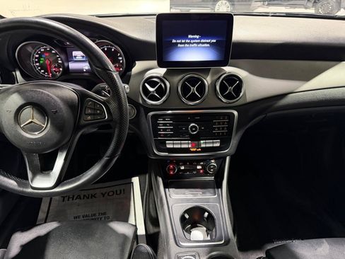 Used 2020 Mercedes-Benz GLA 250 image 23
