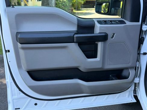 Used 2019 Ford F350 XL w/ Power Equipment Group AWD/4WD image 16