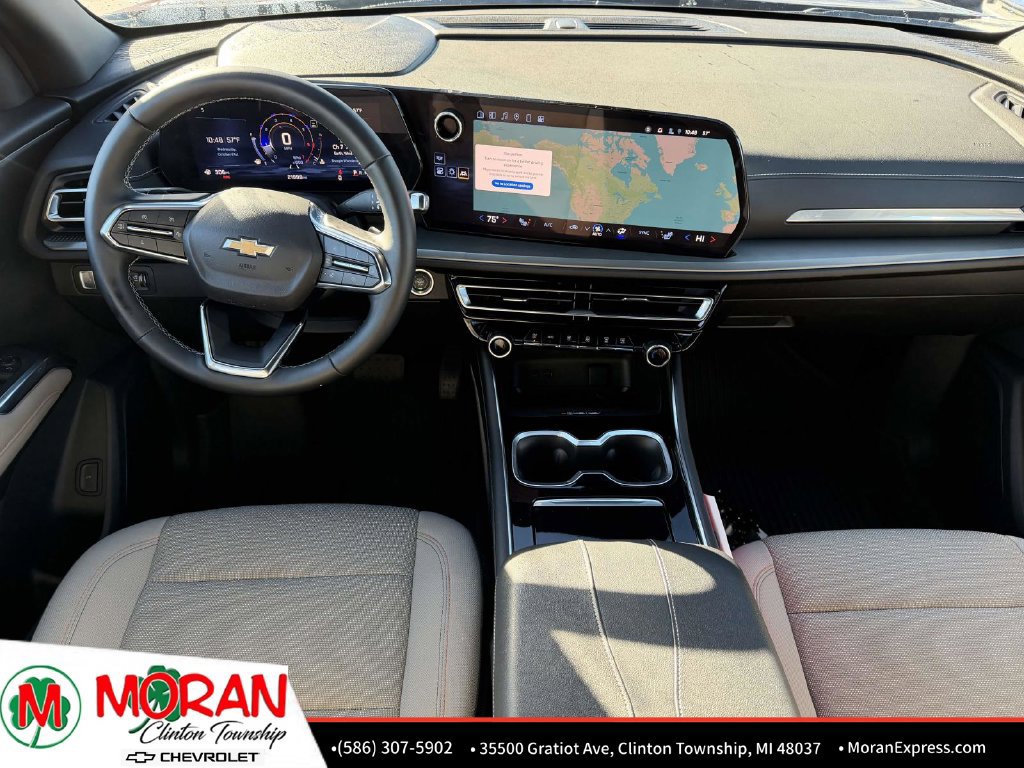 Used 2024 Chevrolet Traverse LT w/ LPO, Floor Liner Package FWD image 15