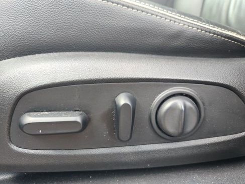 Used 2020 GMC Terrain Denali w/ Denali Premium Package image 28