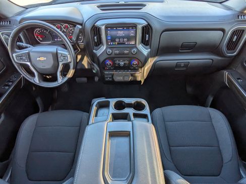 Used 2021 Chevrolet Silverado 1500 LT image 20