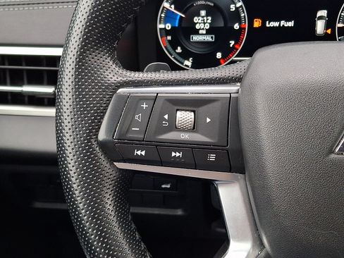 Used 2024 Mitsubishi Outlander SE Black Edition FWD image 20