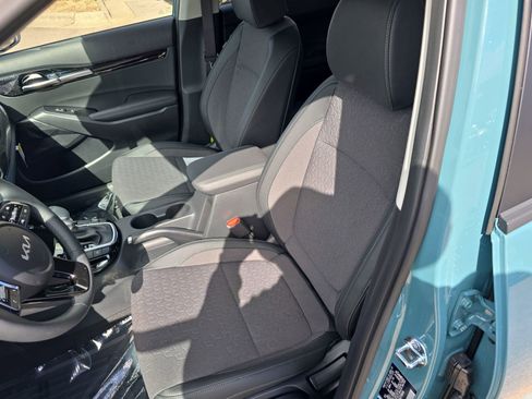 New 2026 Kia Seltos S image 17