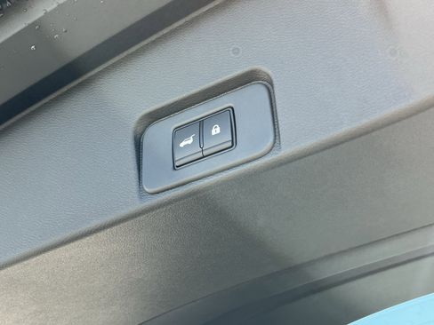 New 2026 Nissan Rogue Platinum w/ Platinum Premium Package image 6