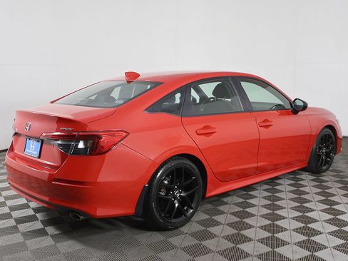 Used 2024 Honda Civic Sport image 7