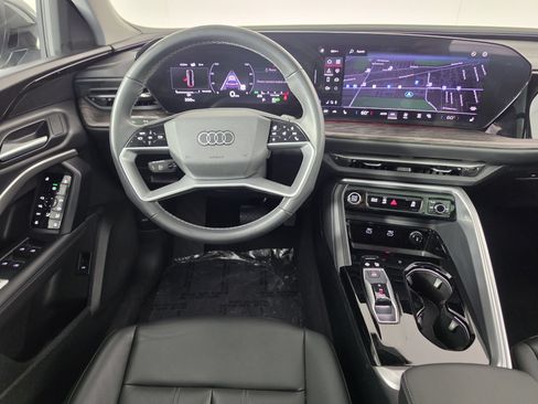 Used 2025 Audi Q5 Premium w/ Convenience Package AWD/4WD image 21