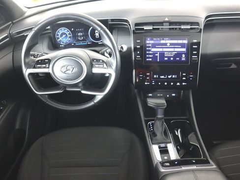 Used 2022 Hyundai Santa Cruz SEL Premium image 23