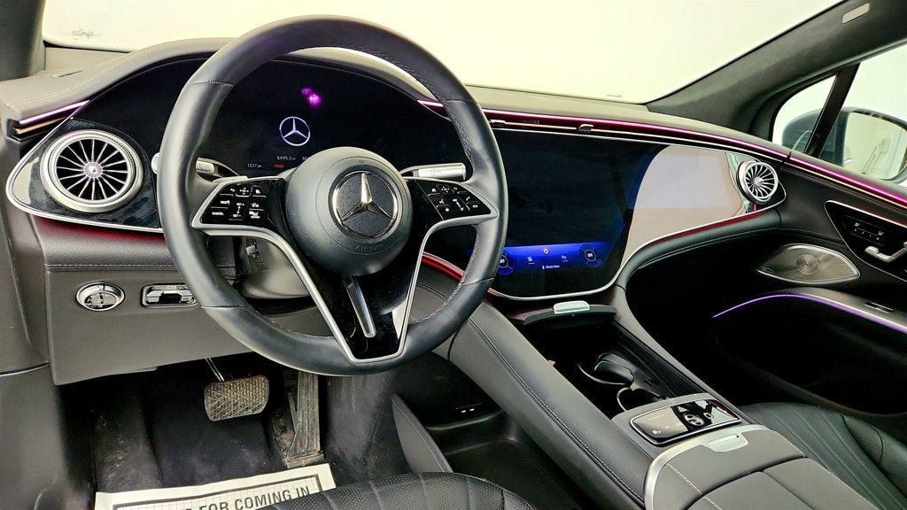 Used 2023 Mercedes-Benz EQS 580 4MATIC SUV image 12