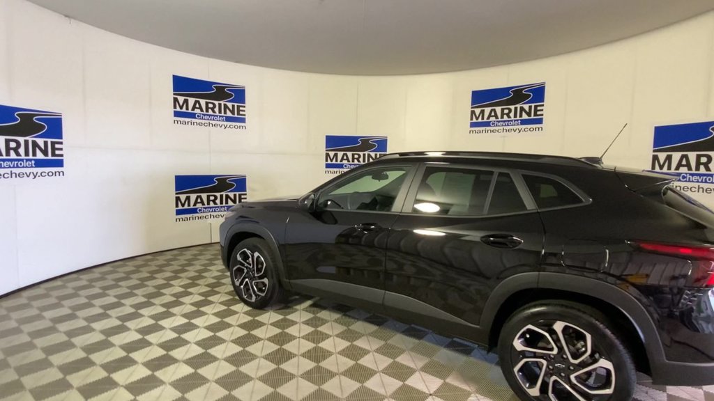 Used 2026 Chevrolet Trax RS w/ Driver Confidence Package FWD image 8