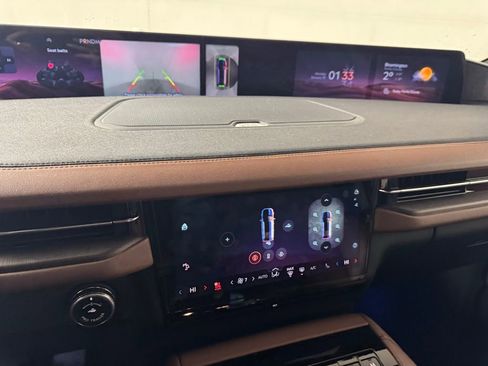 New 2025 Lincoln Navigator L Reserve AWD/4WD image 45