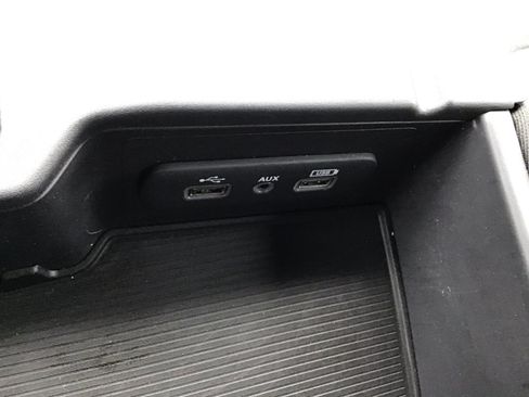 Used 2024 RAM 1500 Classic Warlock RWD image 19