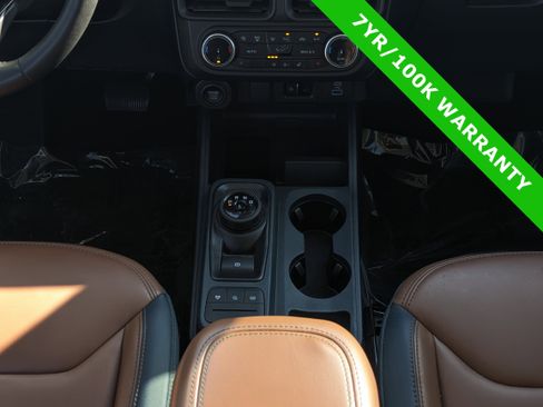 Certified 2024 Ford Maverick Lariat image 20