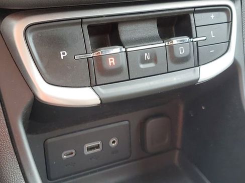 Certified 2023 GMC Terrain SLE w/ Driver Convenience Package AWD/4WD image 30
