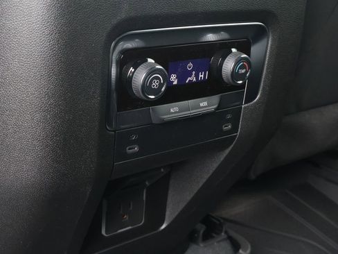 New 2026 Chevrolet Suburban LS image 35