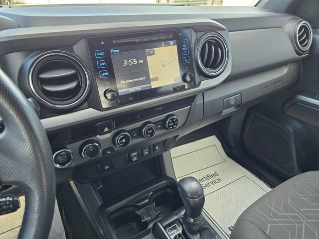 Used 2018 Toyota Tacoma TRD Off-Road AWD/4WD image 26