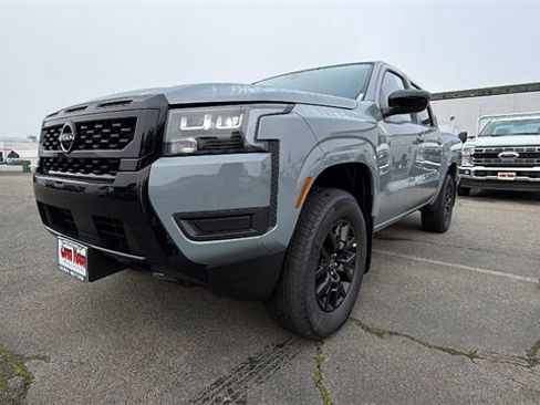 New 2026 Nissan Frontier SV image 9