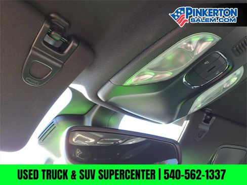 Used 2025 Jeep Compass Latitude image 28