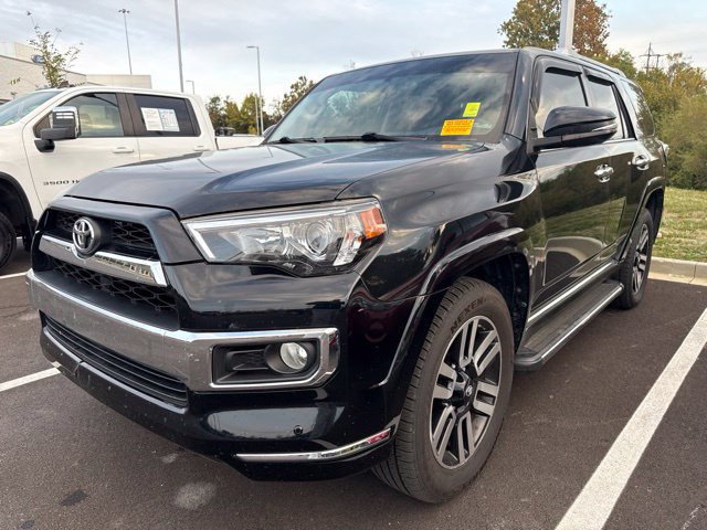 Used 2018 Toyota 4Runner Limited AWD/4WD image 3