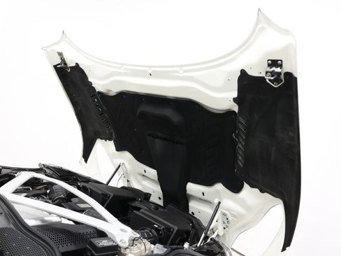 Used 2018 Aston Martin DB11 Coupe image 83