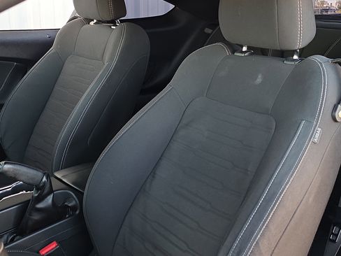 Used 2016 Ford Mustang GT image 12