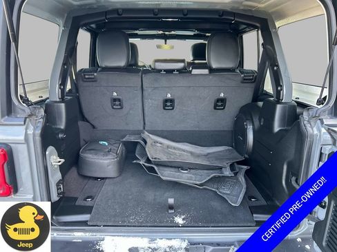 Used 2023 Jeep Wrangler Unlimited Sahara image 15