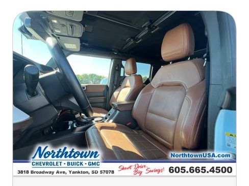 Used 2023 Ford Bronco Heritage Edition AWD/4WD image 14