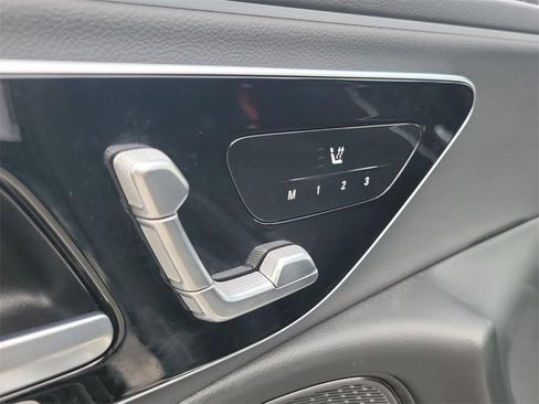 New 2025 Mercedes-Benz E 350 Sedan image 17