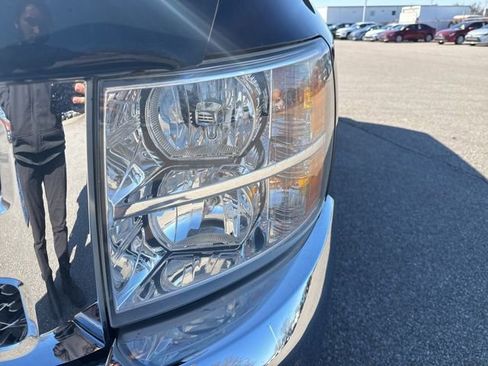Used 2013 Chevrolet Silverado 1500 LT image 9