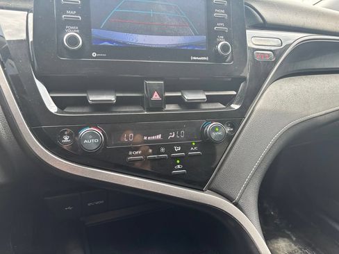 Used 2024 Toyota Camry SE FWD image 23