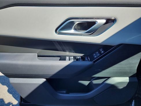 Certified 2026 Land Rover Range Rover Velar S image 24