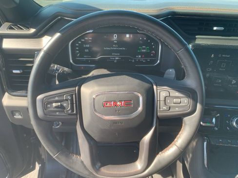 Used 2023 GMC Sierra 1500 AT4 image 11