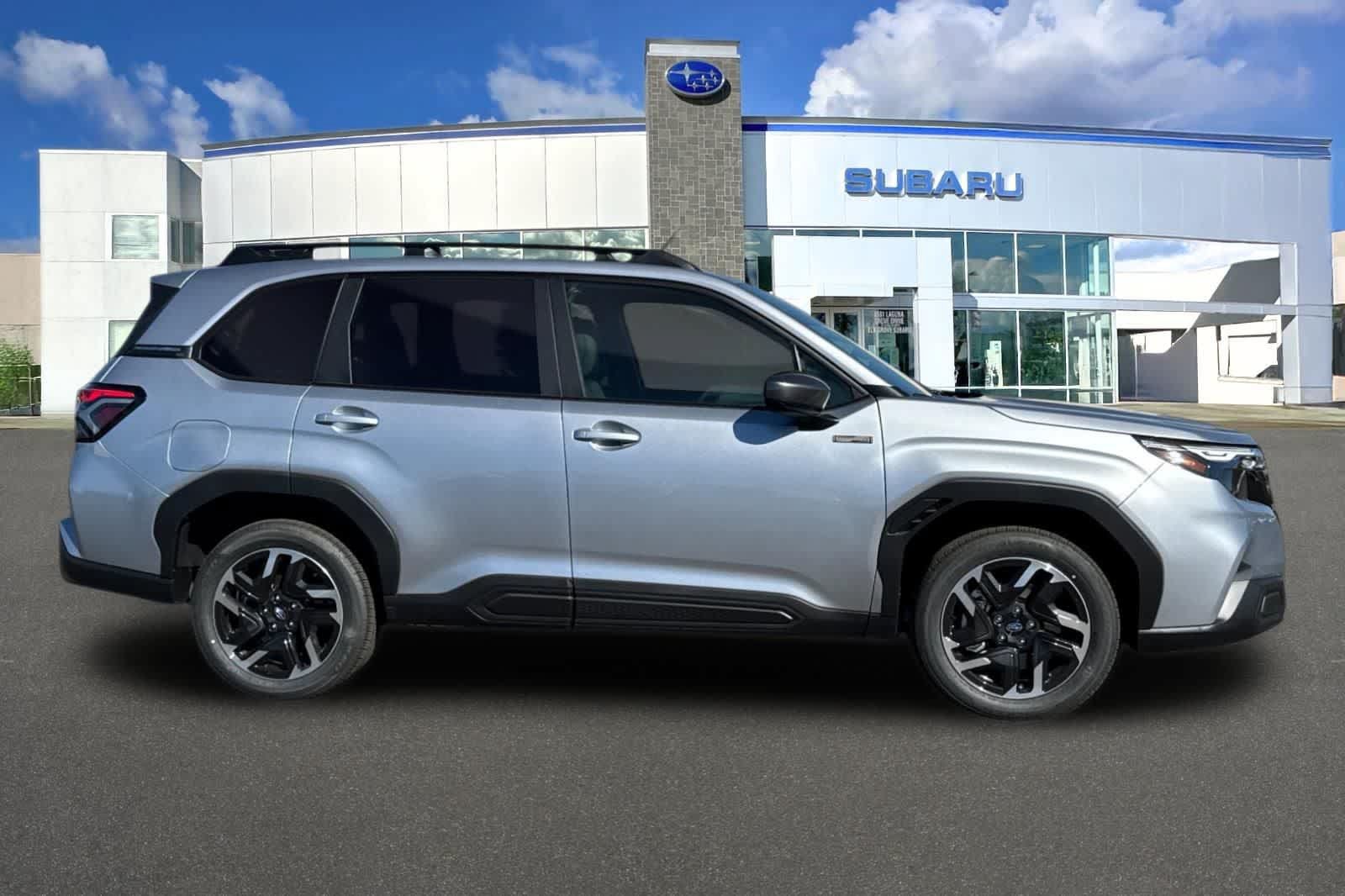 New 2026 Subaru Forester Premium AWD/4WD image 6