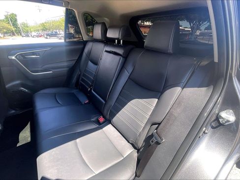 Used 2025 Toyota RAV4 XLE Premium w/ Weather Package AWD/4WD image 31