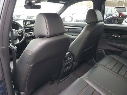 Used 2025 Honda CR-V Sport Touring image 12