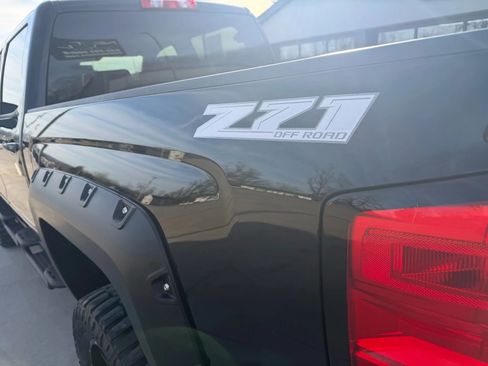 Used 2018 Chevrolet Silverado 1500 LT image 66