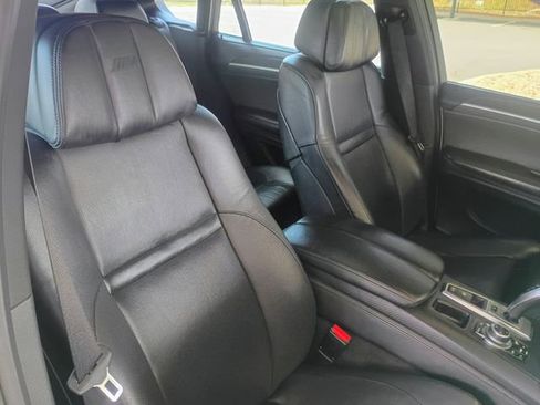 Used 2012 BMW X6 M image 44