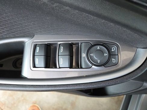 Used 2024 Chevrolet Malibu LT image 40