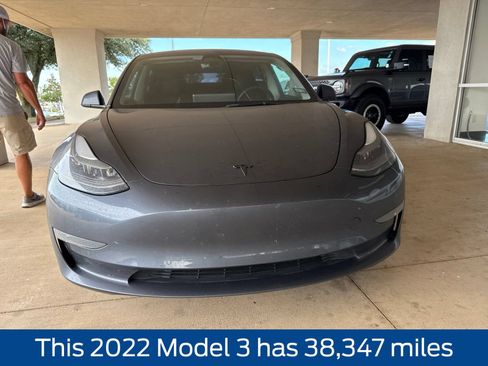Used 2022 Tesla Model 3 Long Range AWD/4WD image 2