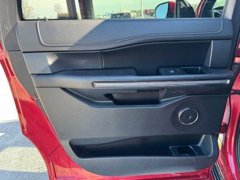 Certified 2021 Ford Expedition Max XLT image 26